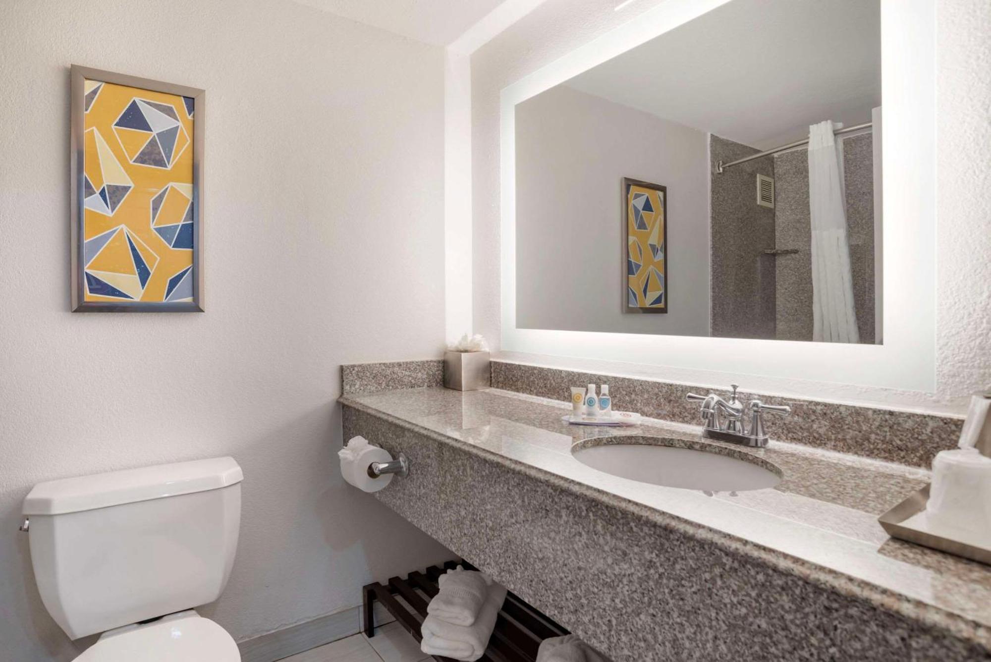 Comfort Inn & Suites New Orleans Airport North Kenner Ngoại thất bức ảnh
